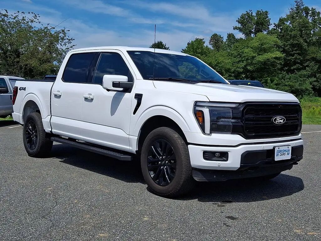 2025 Ford F-150 Lariat — photo 1 of 13