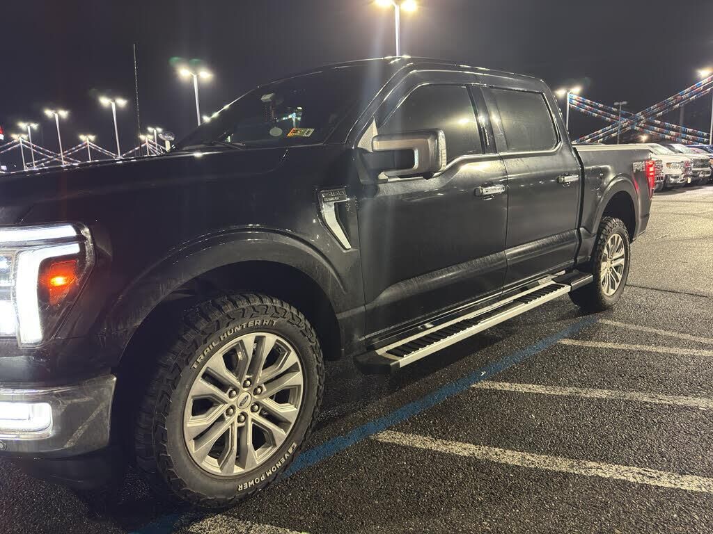 2024 Ford F-150 Lariat — photo 1 of 27