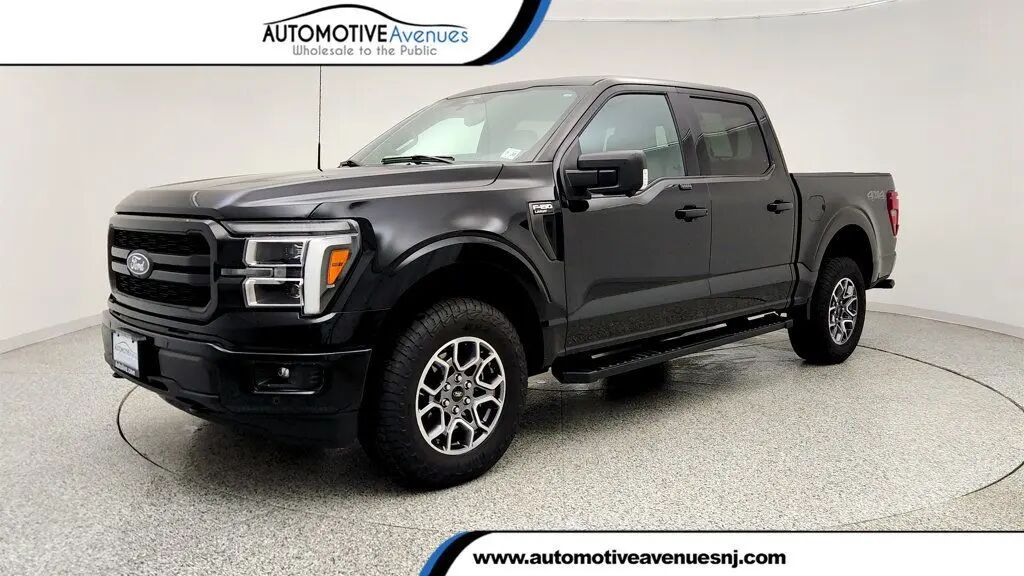 2025 Ford F-150 Lariat — photo 1 of 13