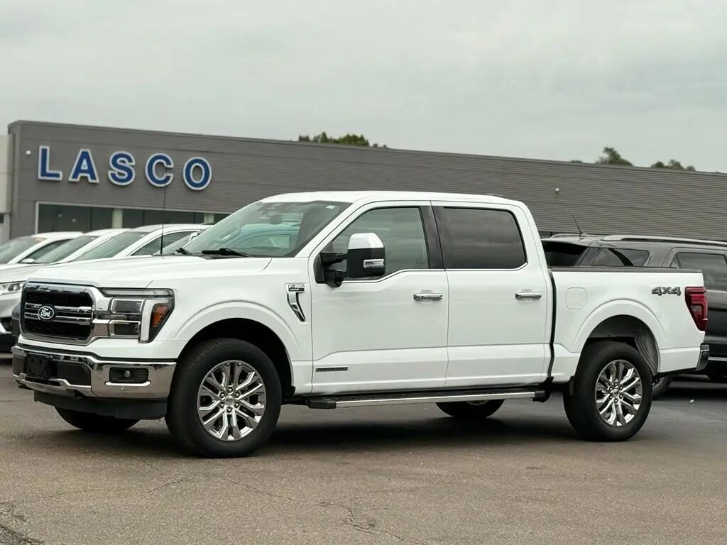 2025 Ford F-150 Lariat — photo 1 of 13