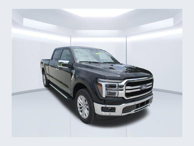 2025 Ford F-150 Lariat — photo 1 of 13