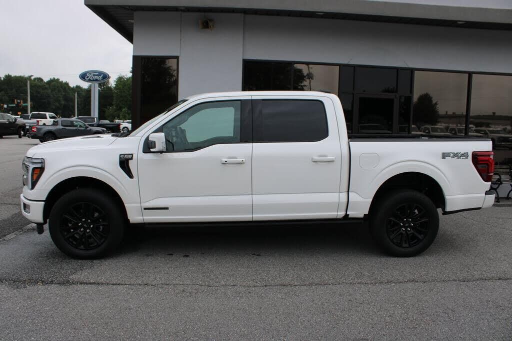 2025 Ford F-150 Platinum — photo 1 of 1