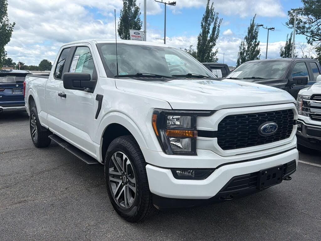 2023 Ford F-150 XL — photo 1 of 1