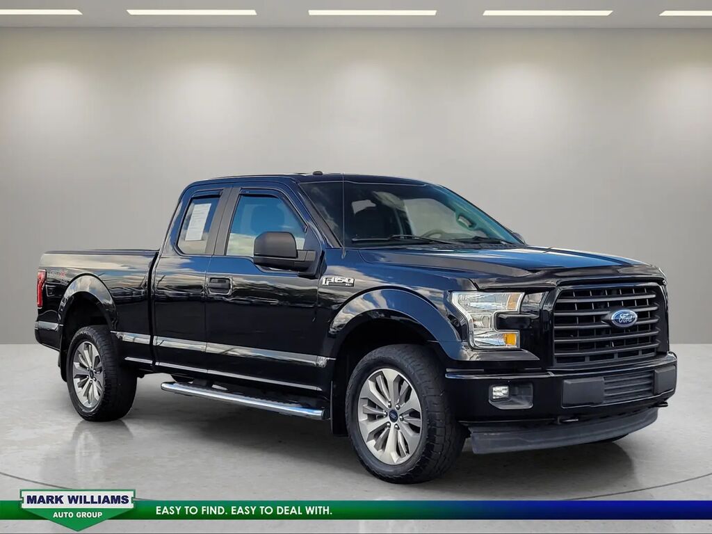2017 Ford F-150 XL — photo 1 of 1