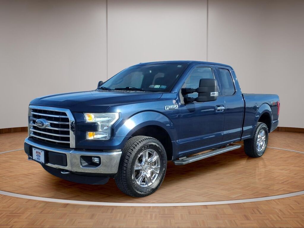 2015 Ford F-150 Lariat — photo 1 of 13