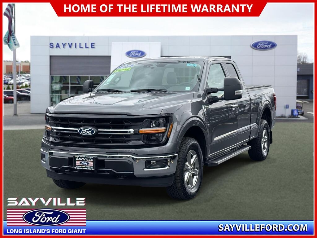 2025 Ford F-150 XLT — photo 1 of 14