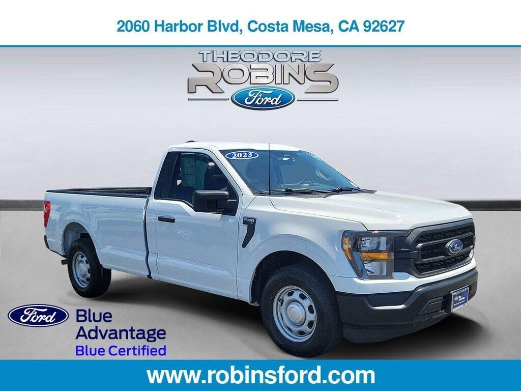2023 Ford F-150 XL — photo 1 of 2