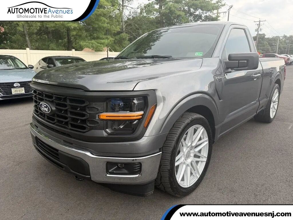 2025 Ford F-150 XL — photo 1 of 13