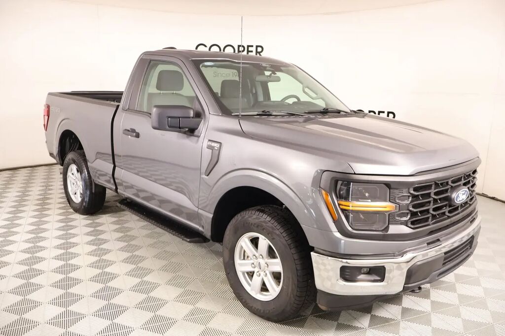2025 Ford F-150 XL — photo 1 of 13
