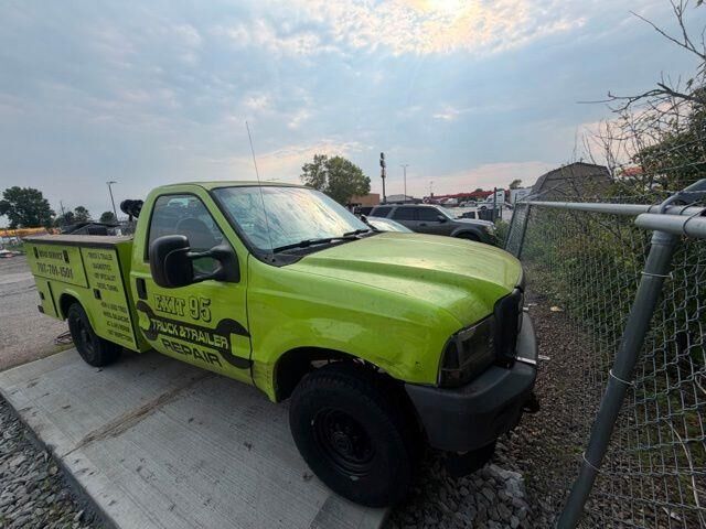 2004 Ford F-250 Super Duty XL