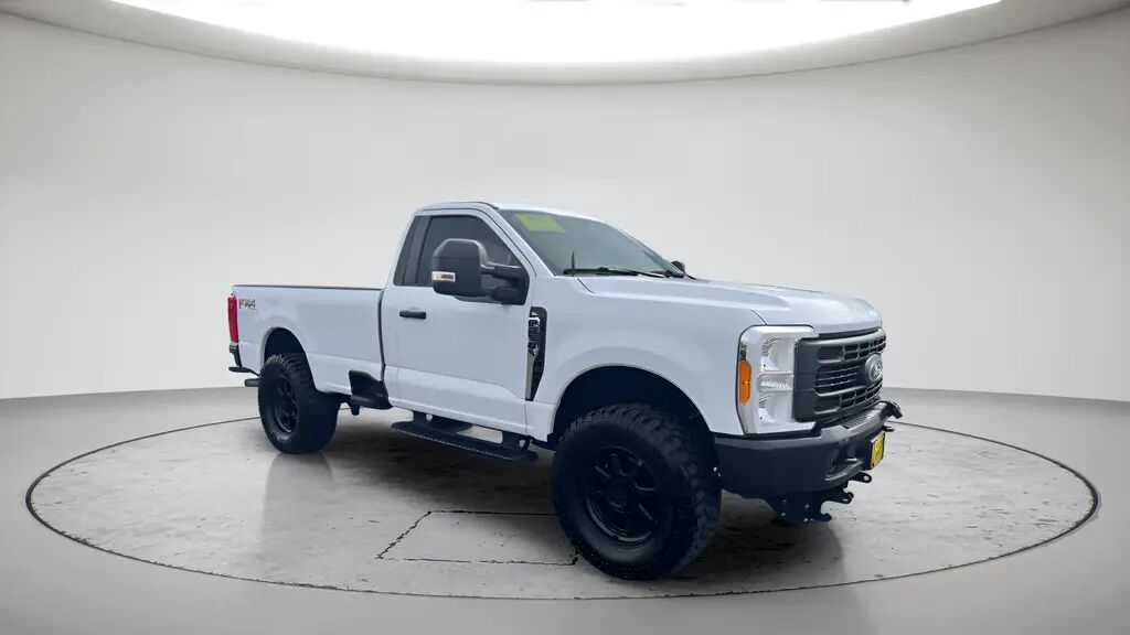 2023 Ford F-350 Super Duty XL — photo 1 of 13