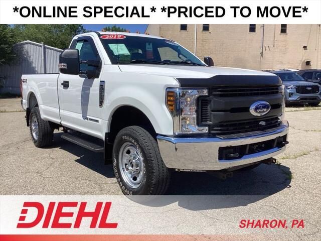 2019 Ford F-350 Super Duty XL — photo 1 of 13
