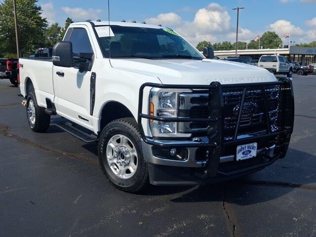 2026 Ford F-350 Super Duty XLT