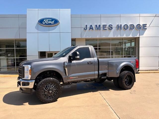 2026 Ford F-350 Super Duty XL