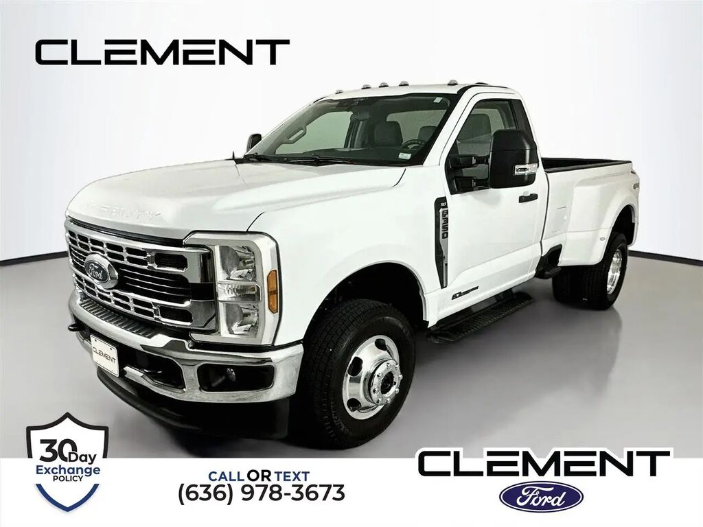 2026 Ford F-350 Super Duty XLT — photo 1 of 13