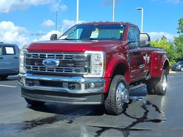 2026 Ford F-450 Super Duty XLT