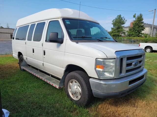 2012 Ford E-Series E-350 SD