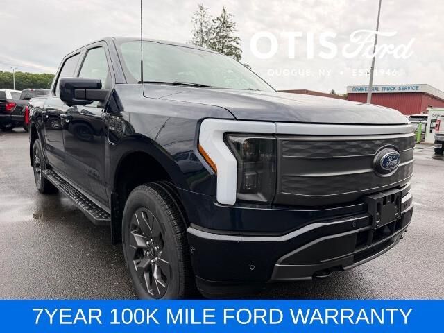 2022 Ford F-150 Lightning Lariat