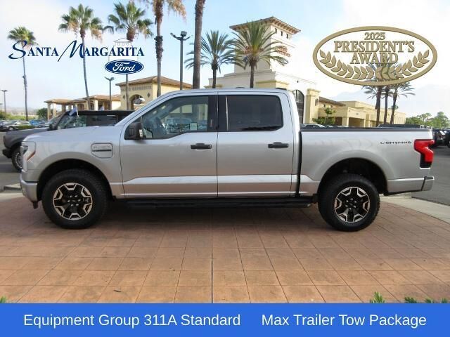 2023 Ford F-150 Lightning XLT