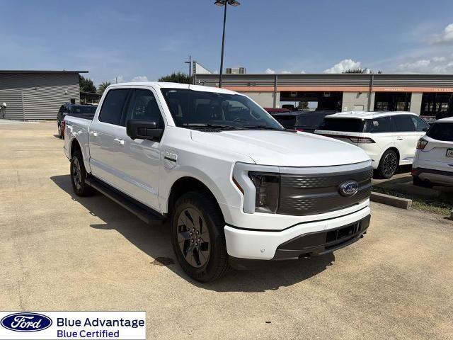 2023 Ford F-150 Lightning XLT