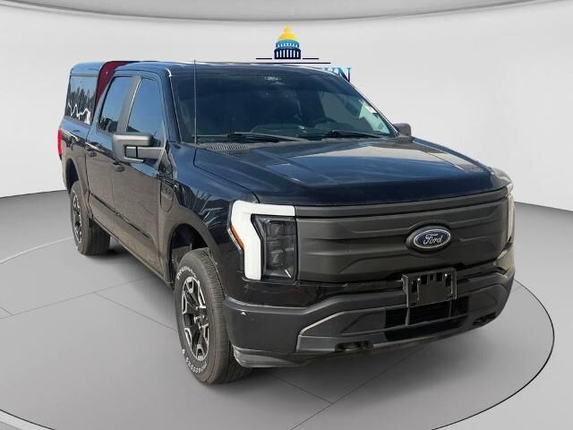 2022 Ford F-150 Lightning Pro