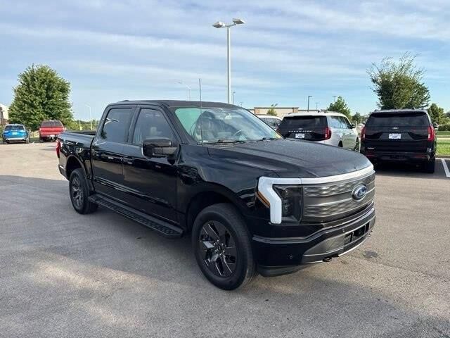 2023 Ford F-150 Lightning Lariat