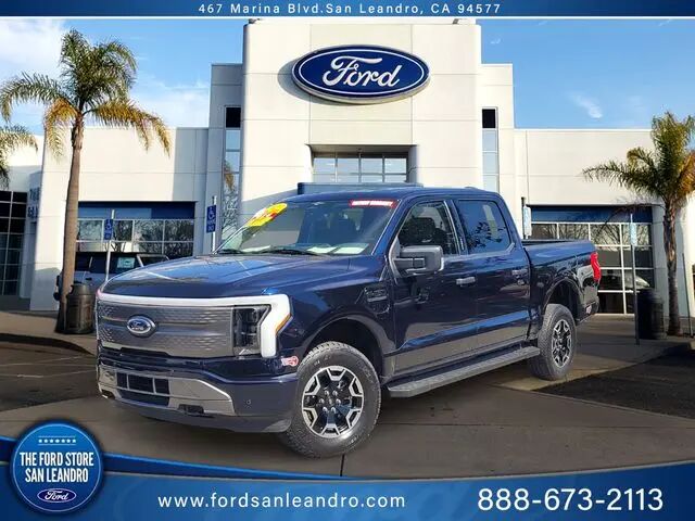2023 Ford F-150 Lightning XLT — photo 1 of 13