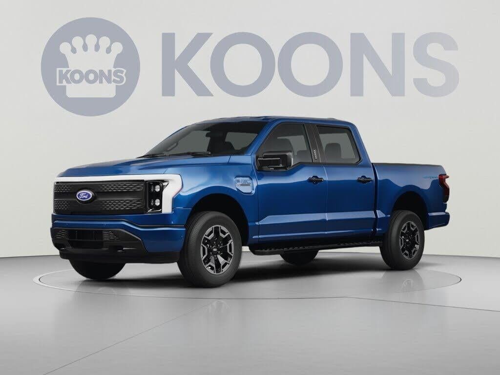 2023 Ford F-150 Lightning XLT — photo 1 of 1