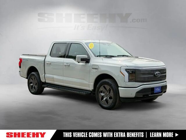 2023 Ford F-150 Lightning Lariat