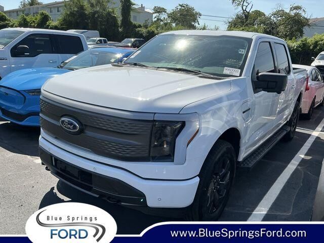 2023 Ford F-150 Lightning XLT