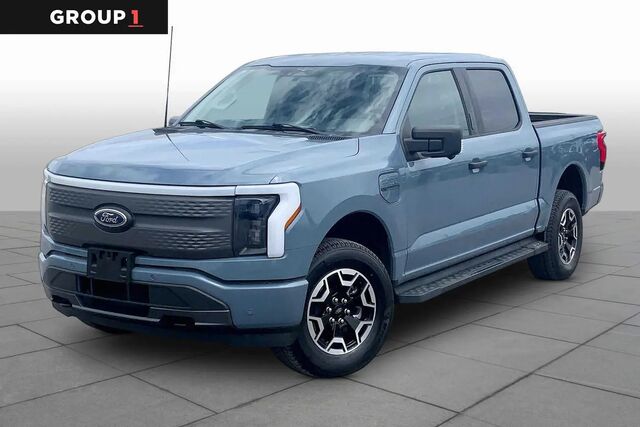 2023 Ford F-150 Lightning XLT
