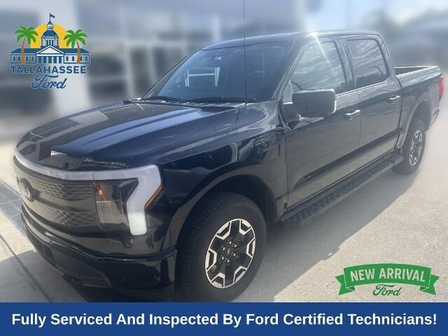 2023 Ford F-150 Lightning XLT