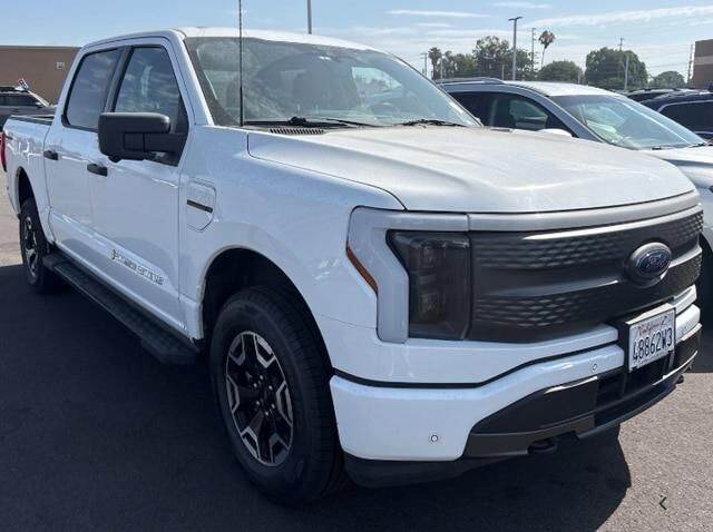 2022 Ford F-150 Lightning XLT