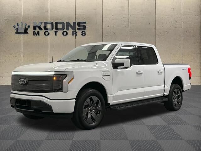 2023 Ford F-150 Lightning Lariat