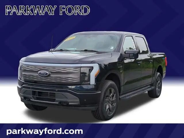 2023 Ford F-150 Lightning Lariat