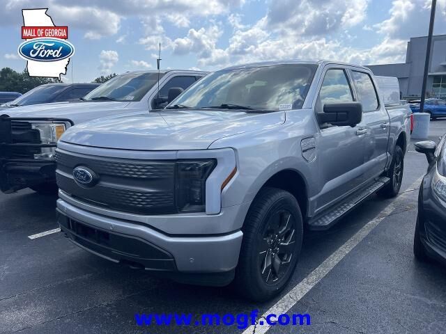 2023 Ford F-150 Lightning XLT — photo 1 of 2