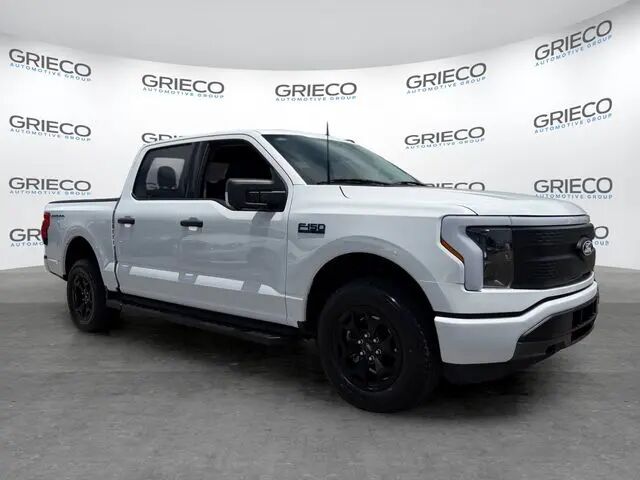 2025 Ford F-150 Lightning XLT