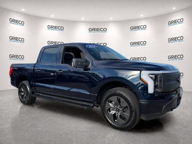 2024 Ford F-150 Lightning XLT — photo 1 of 13