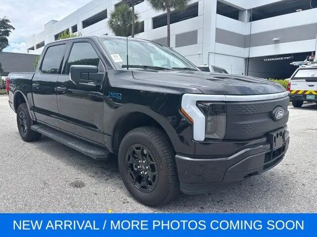 2025 Ford F-150 Lightning XLT