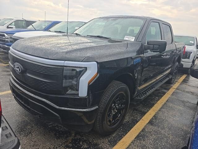 2025 Ford F-150 Lightning XLT