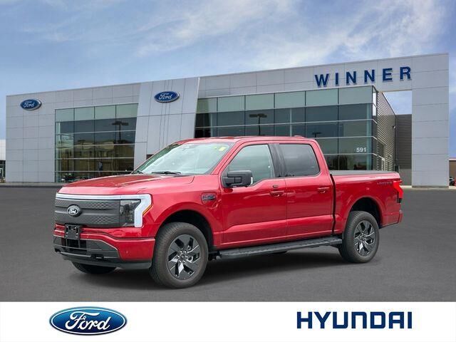 2025 Ford F-150 Lightning Flash