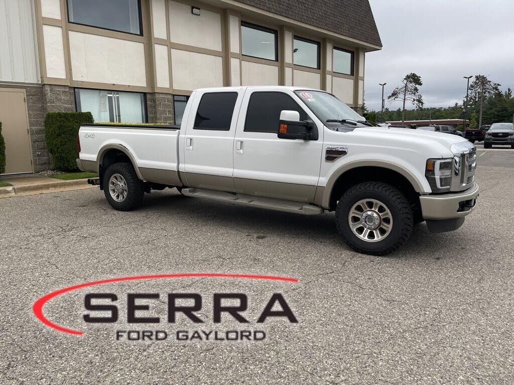 2010 Ford F-350 Super Duty XL — photo 1 of 1