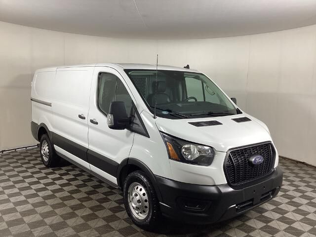 2021 Ford Transit 150 — photo 1 of 1