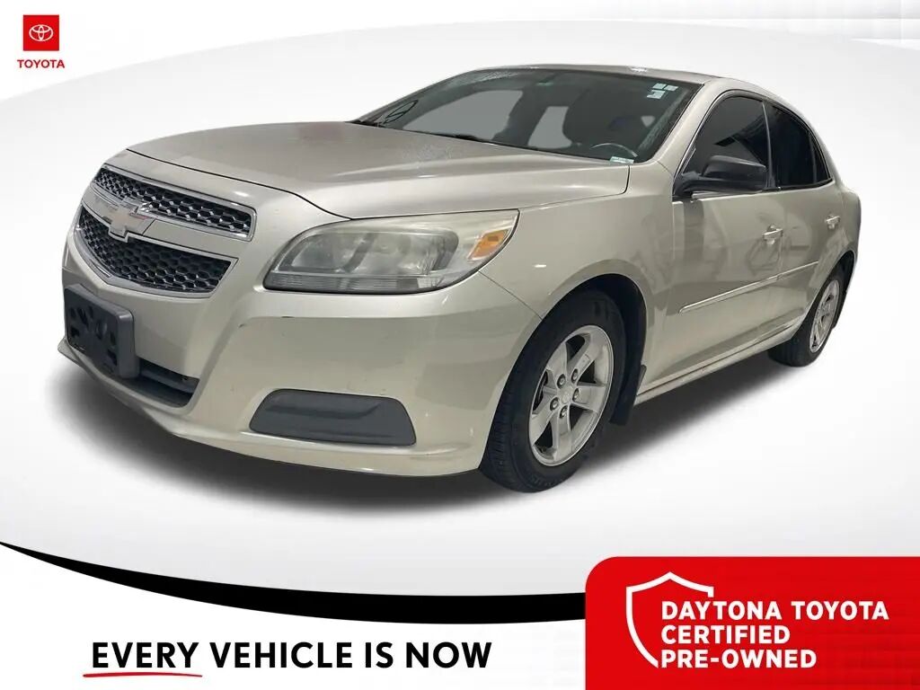 2013 Chevrolet Malibu LS — photo 1 of 1