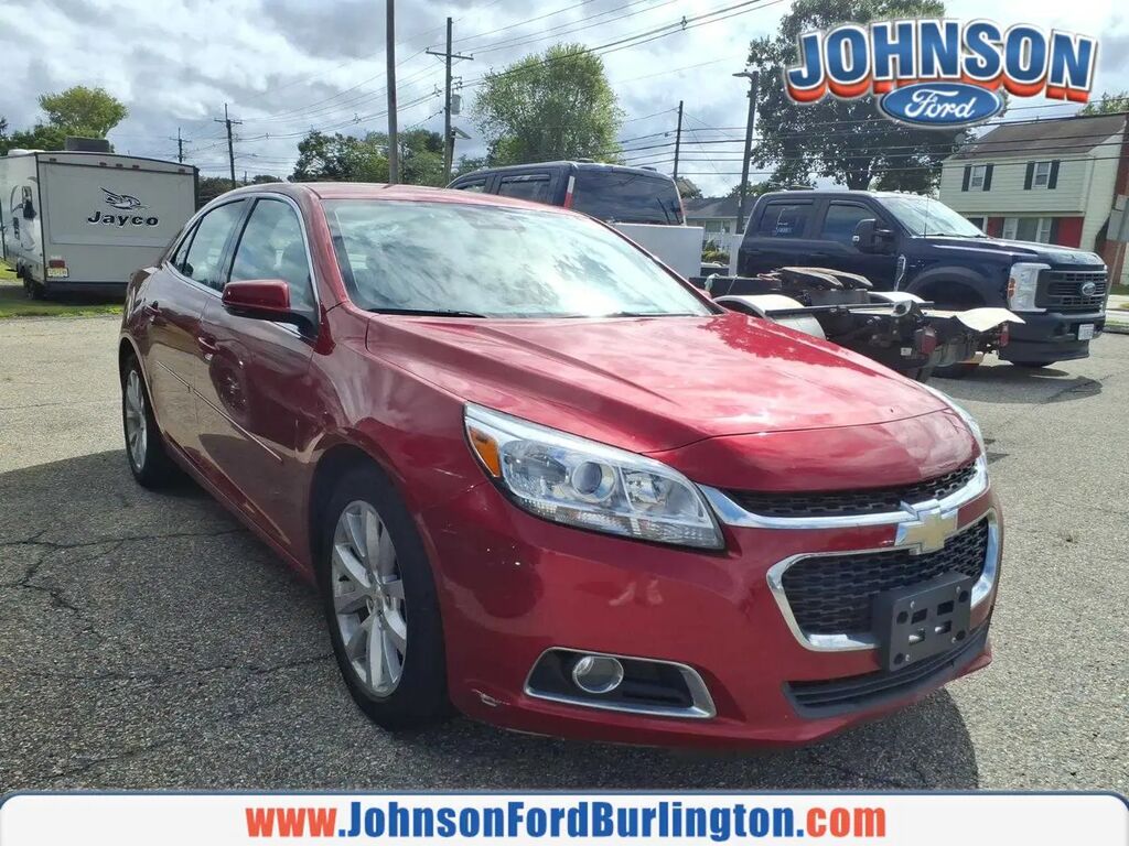 2014 Chevrolet Malibu LT — photo 1 of 9
