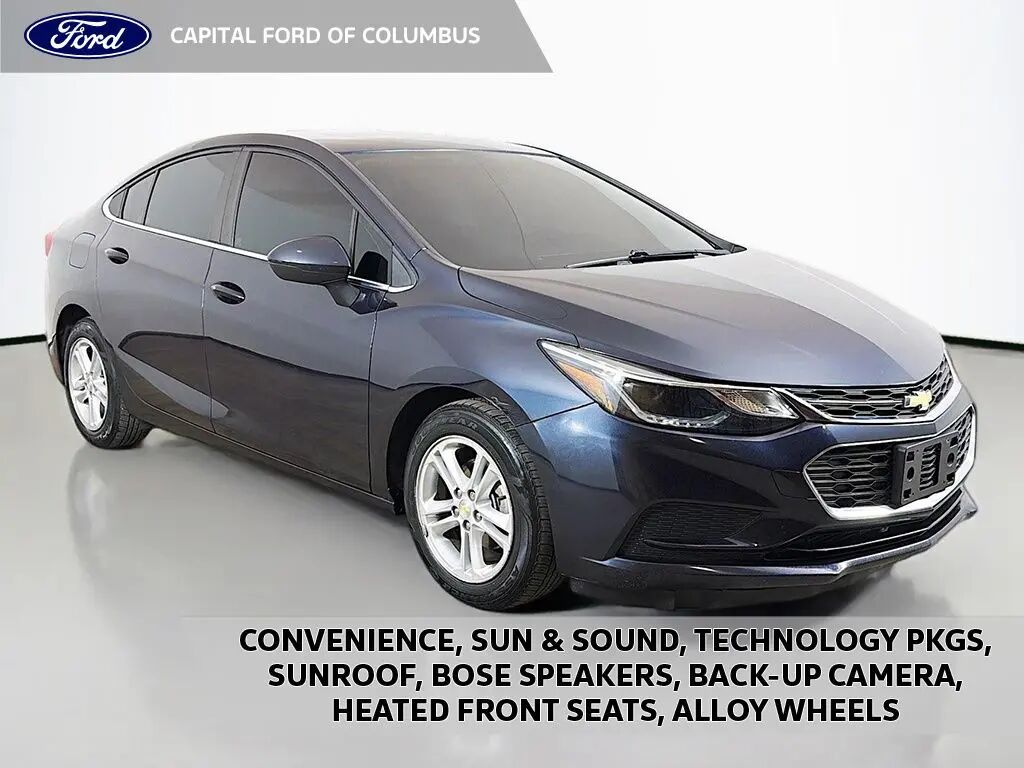 2016 Chevrolet Cruze LT Auto — photo 1 of 13