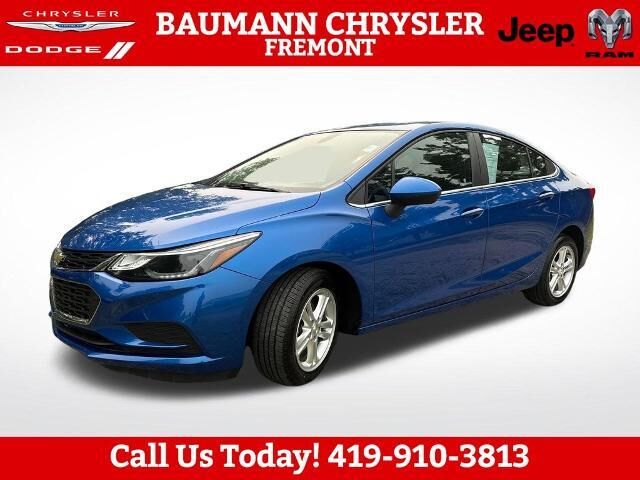 2017 Chevrolet Cruze LT Auto