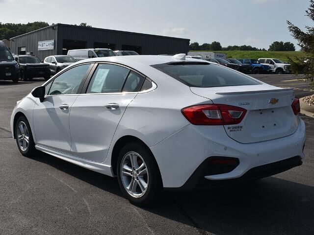2016 Chevrolet Cruze LT Auto