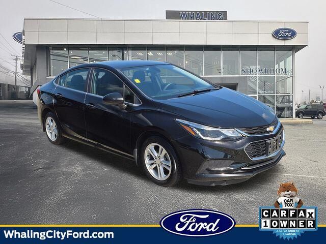 2018 Chevrolet Cruze LT Auto