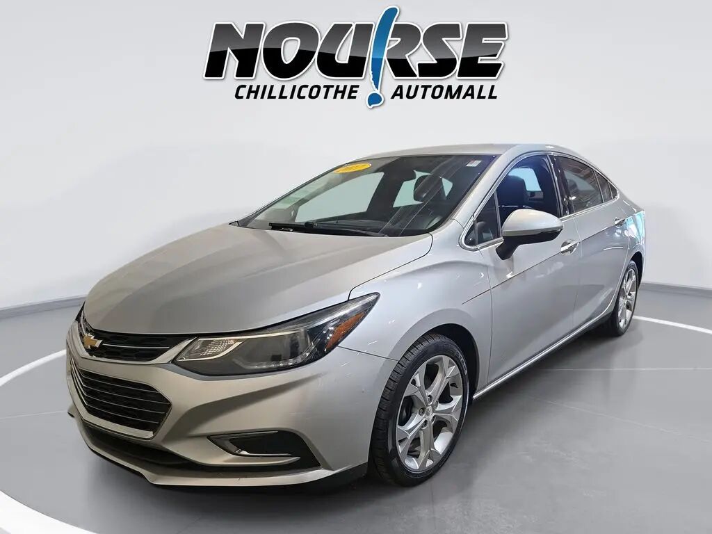 2017 Chevrolet Cruze Premier Auto — photo 1 of 13